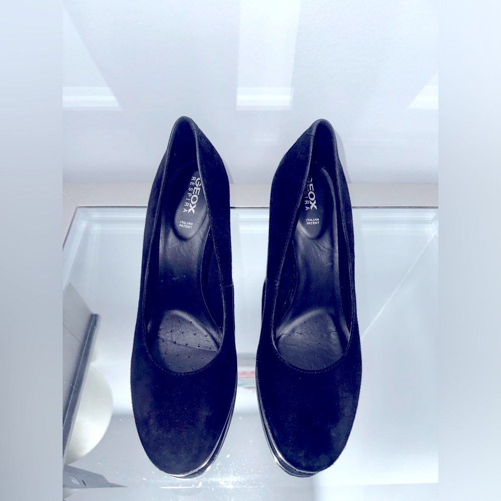 GEOX Respira Shoes Women Size 9.5 EUR 40 Black Suede Block Heels Brand New